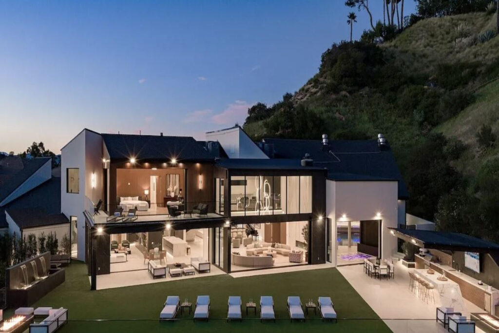 Tarzana Golf Course Estate, luxury villa rental in Tarzana (photo 2)
