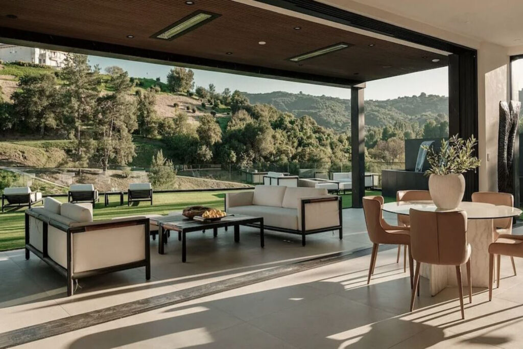 Tarzana Golf Course Estate, luxury villa rental in Tarzana (photo 9)