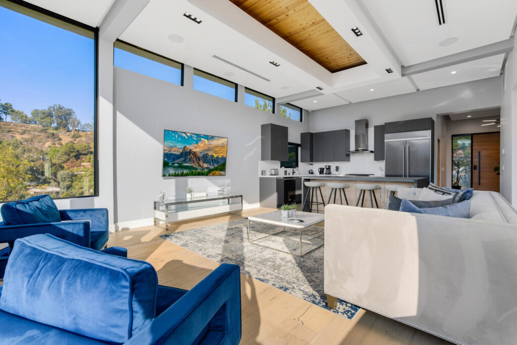 Thames Canyon House, luxury villa rental in the Hollywood Hills (photo 10)