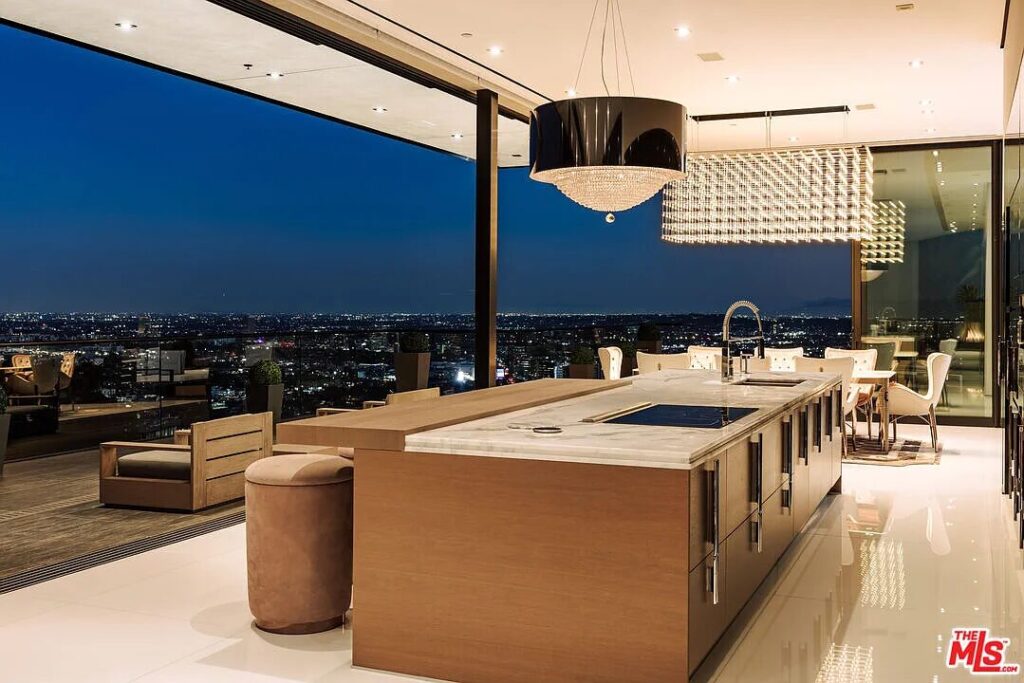 Thrasher Glass House, luxury villa rental in Bird Streets, Hollywood Hills (photo 9)