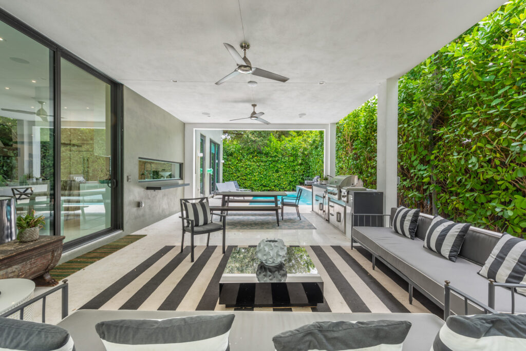 Villa Aurelia, luxury villa rental in Design District, Miami (photo 2)