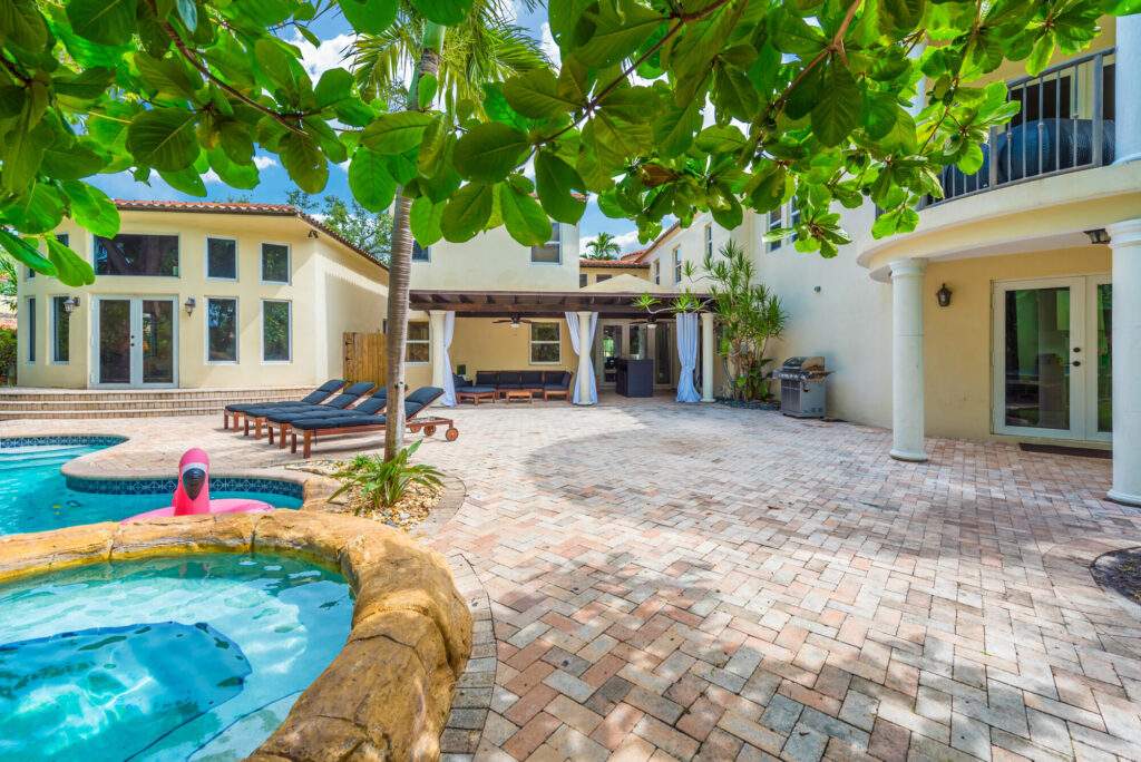 Villa Beaumont, luxury villa rental in Miami Shores (photo 4)