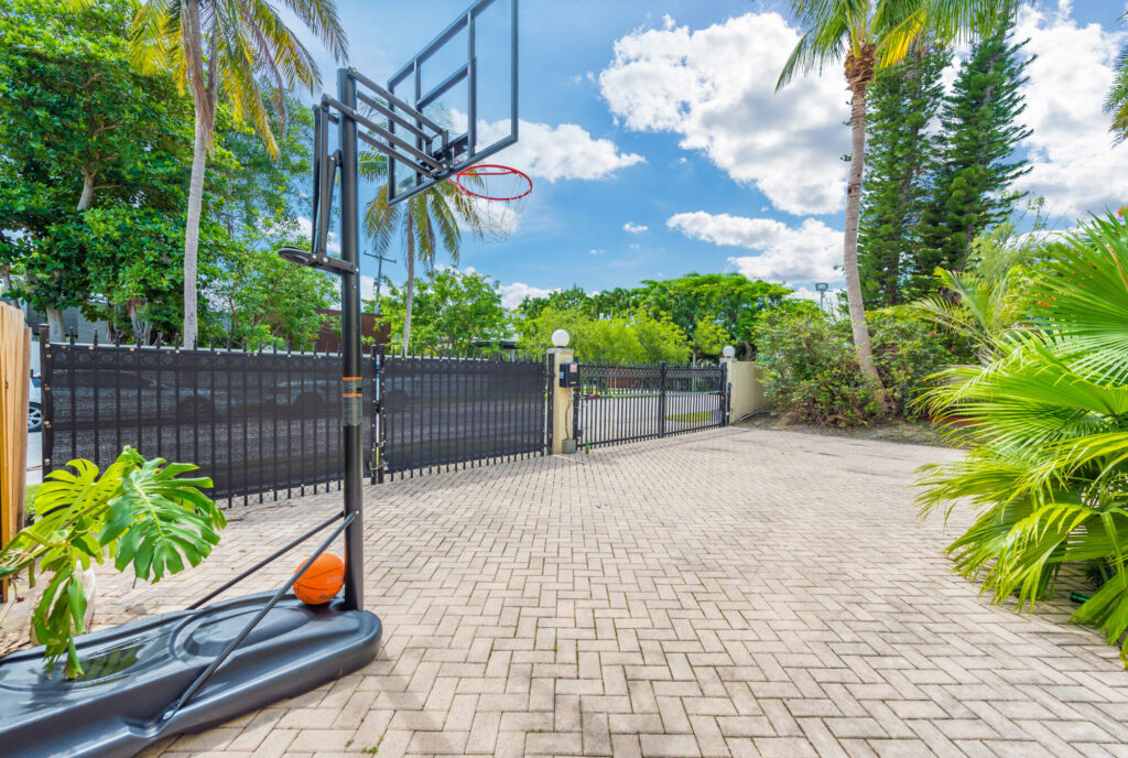 Villa Beaumont, luxury villa rental in Miami Shores (photo 5)