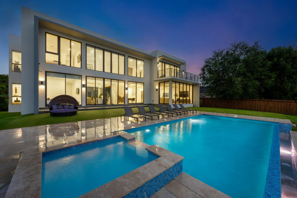Villa Lucent, luxury villa rental in Miami (photo 2)