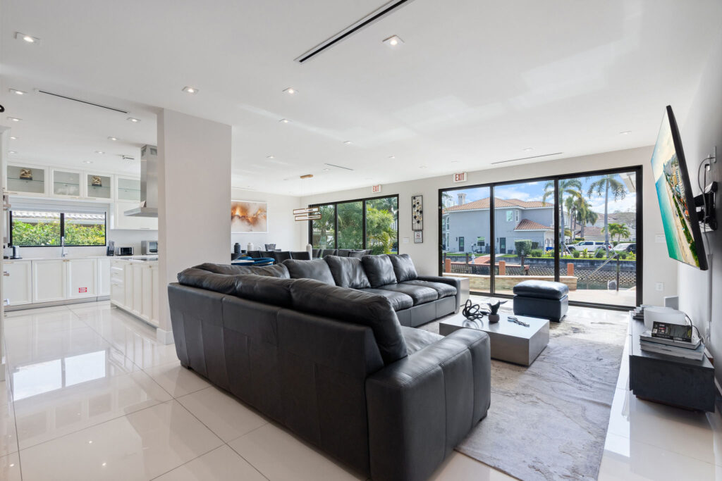 Villa Oceana, luxury villa rental in Hollywood (photo 5)