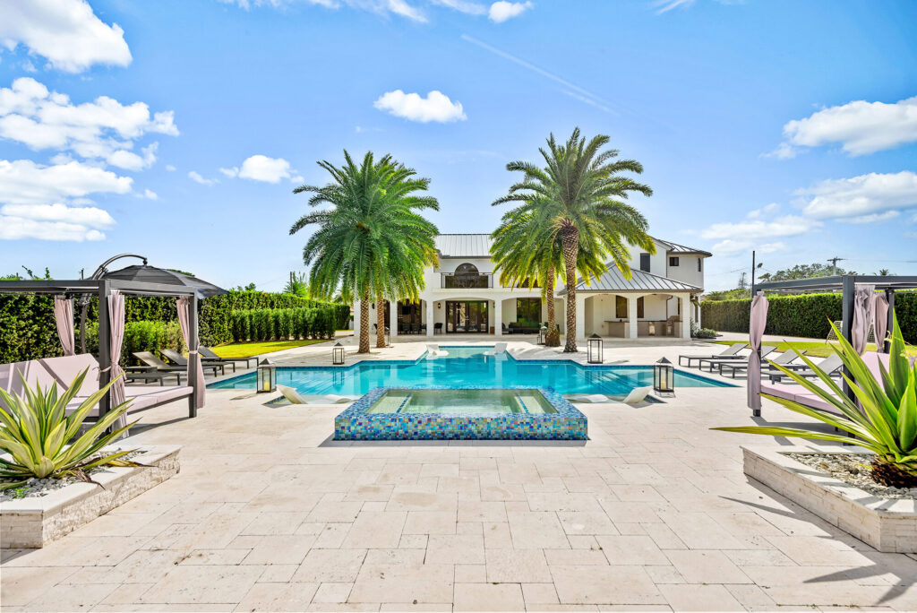 Villa Terranova, luxury villa rental in South Miami (photo 10)