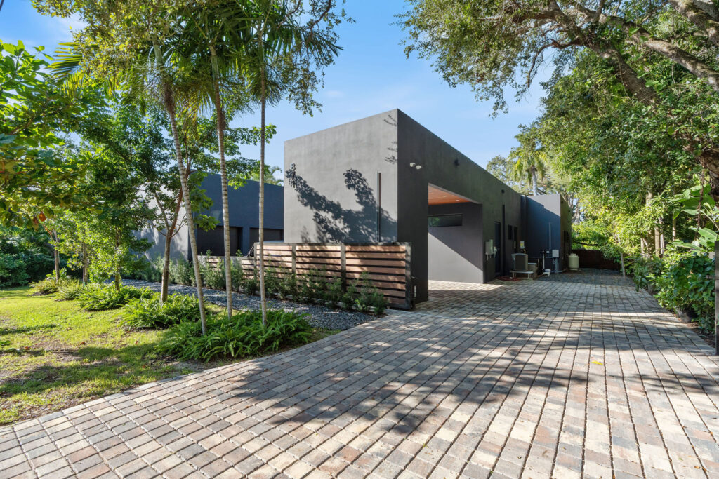 Villa Jacaranda, luxury villa rental in Miami Shores (photo 4)