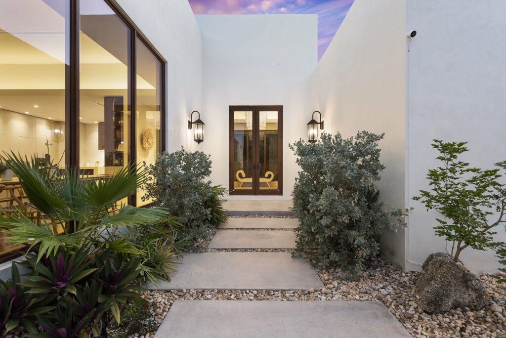 Villa Zafira, luxury villa rental in Miami Shores (photo 9)